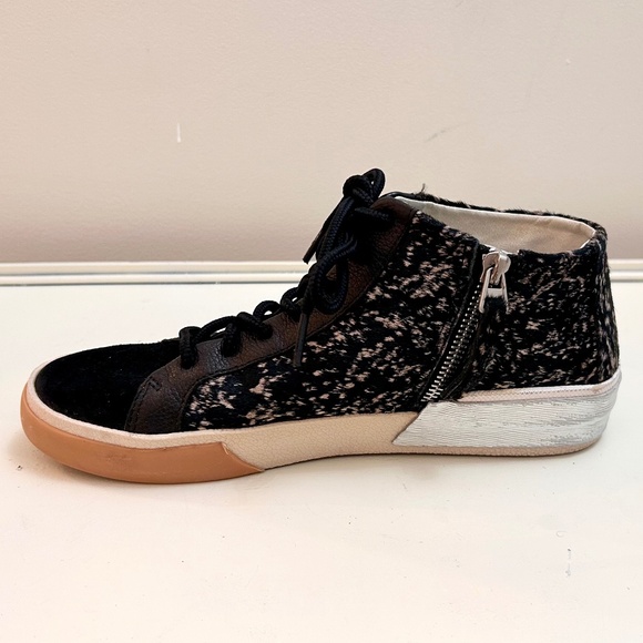 Dolce Vita Black Zoel High Top Lace Up Sneakers  Spotted Calf Hair  Size 7.5 - Picture 5 of 11